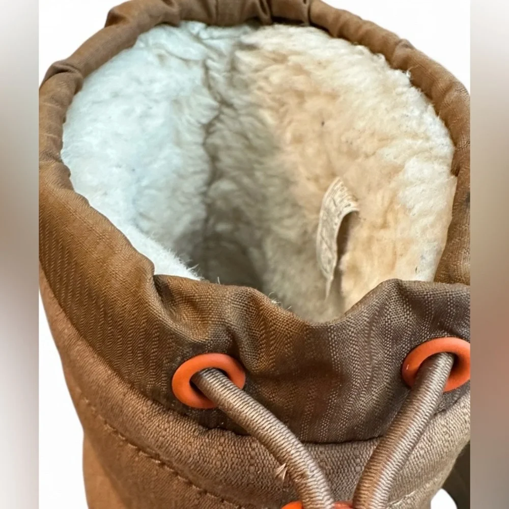 UGG Maxxer Mini Boot Chestnut 9 - Picture 8 of 11